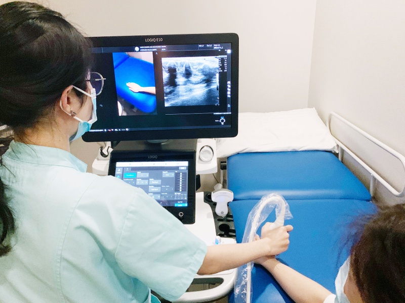 仁安醫療造影體檢中心 | 超聲波掃描 (US) | 高科技智能平台 - 拍照功能並可立即傳送到超聲波儀器